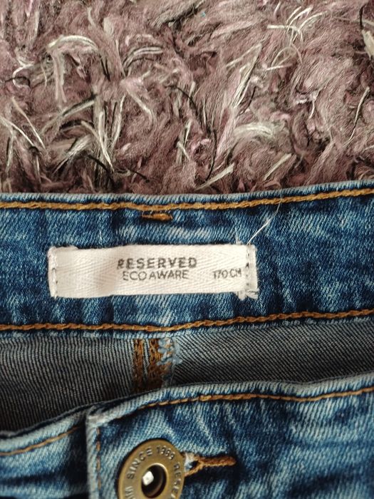 Blugi noi, mărime 170 Reserved