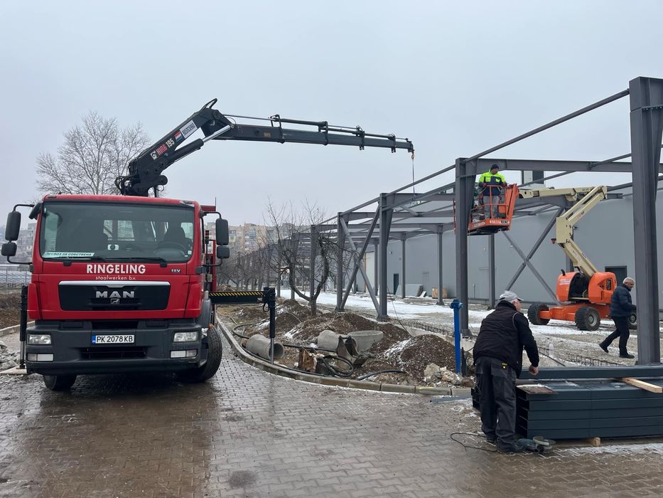Камион с кран монтажни и транспортни услуги