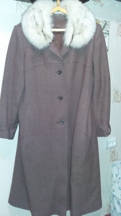 Женское пальто продается !