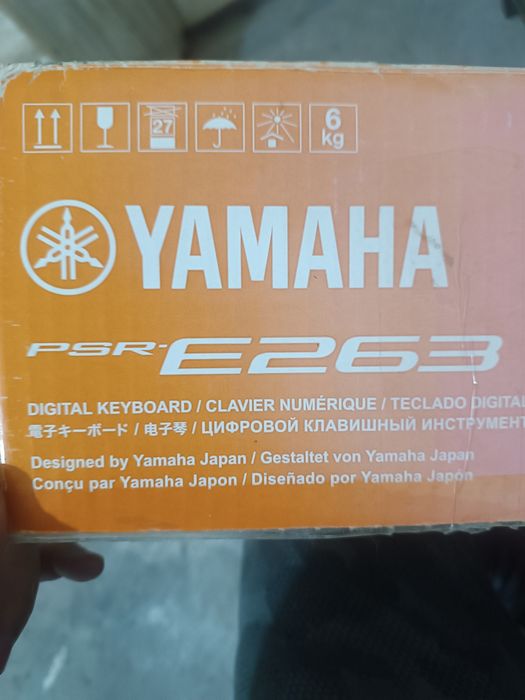 YAMAHA psr-e263 новый
