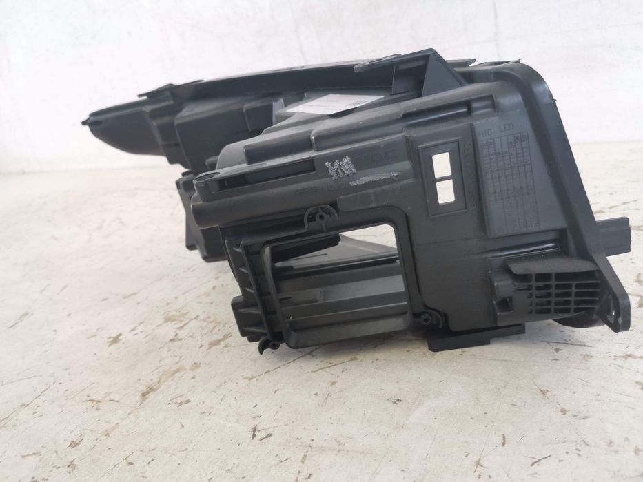 Корпус На Фар Ляв Ленд Роувър Рейндж Роувър Евок / Land Rover Range Ro