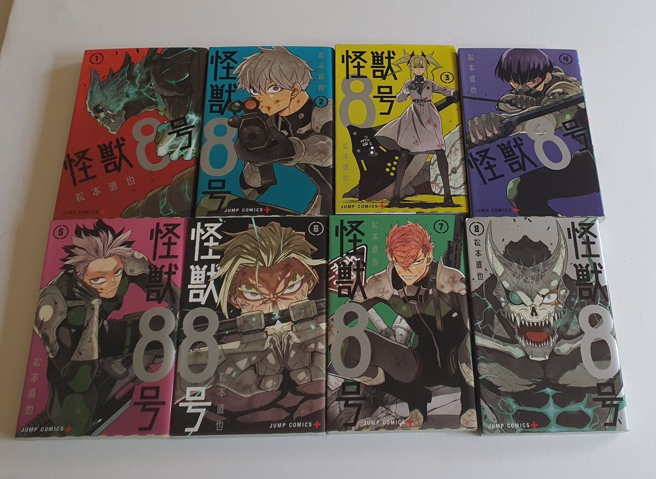 Продам мангу "Kaiju No. 8" (Кайдзю №8) в оригинале 8 томиков