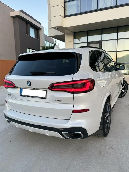 Bmw x5  2021 3.0 pachet M full dotarii far laser/sky lounge/bowers-w++