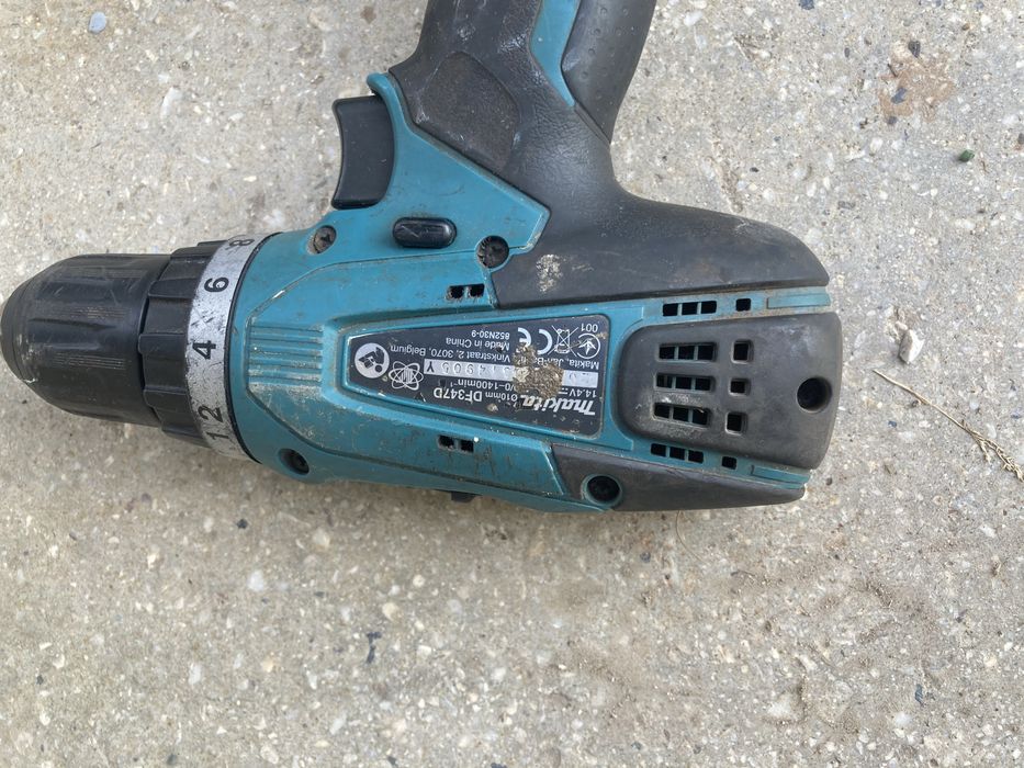 Autofiletanta Makita DF347D Doar Corp pentru Baterii Tip G