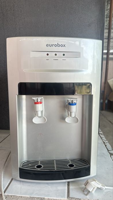 Продам кулер для воды