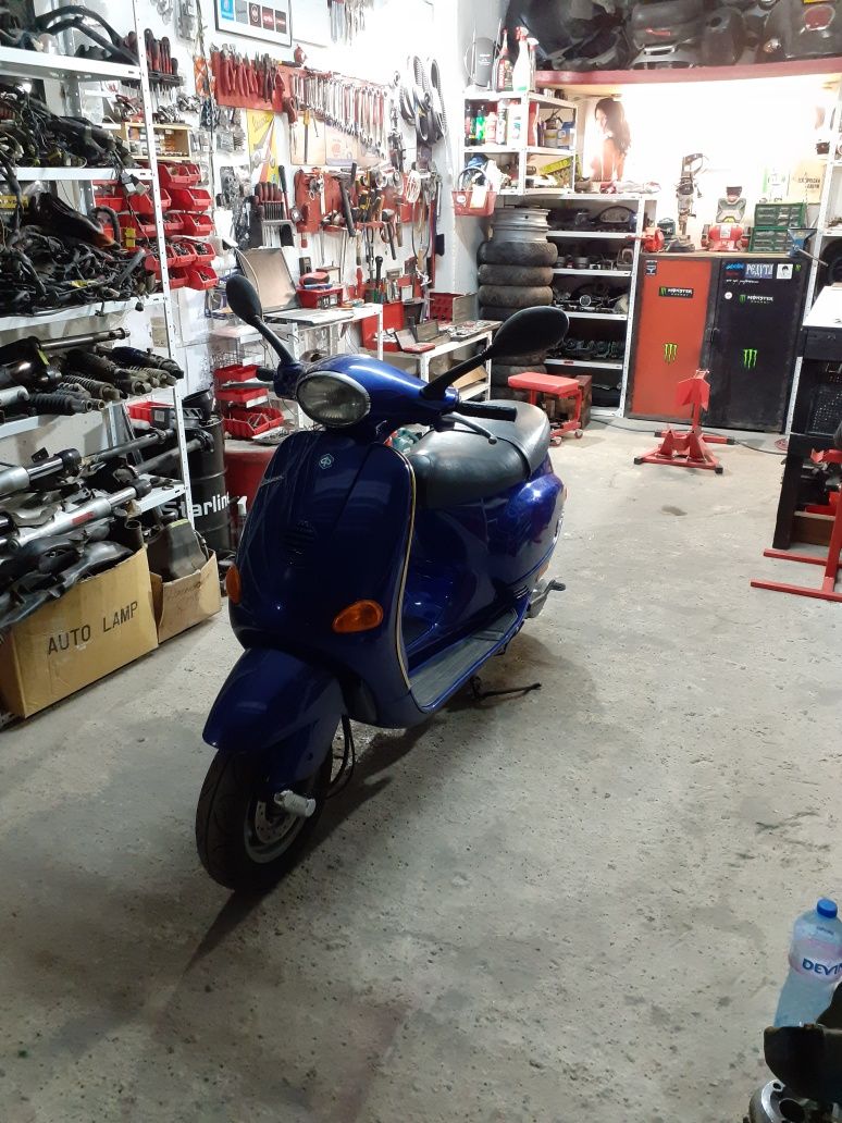 Vespa ET4 125cc На ЧАСТИ