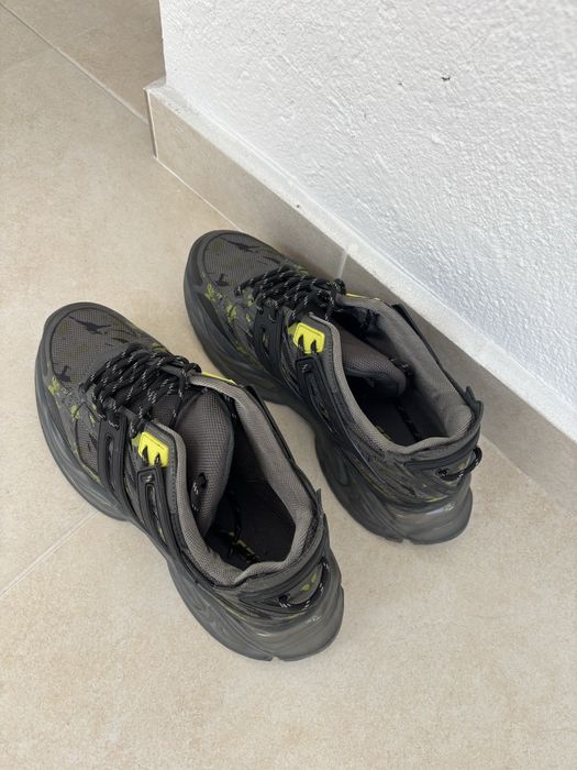 Обувки Guess 43 номер