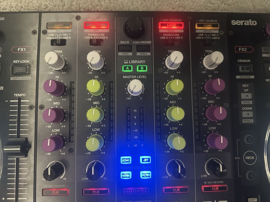 Конзола Pioneer DDJ-SX3