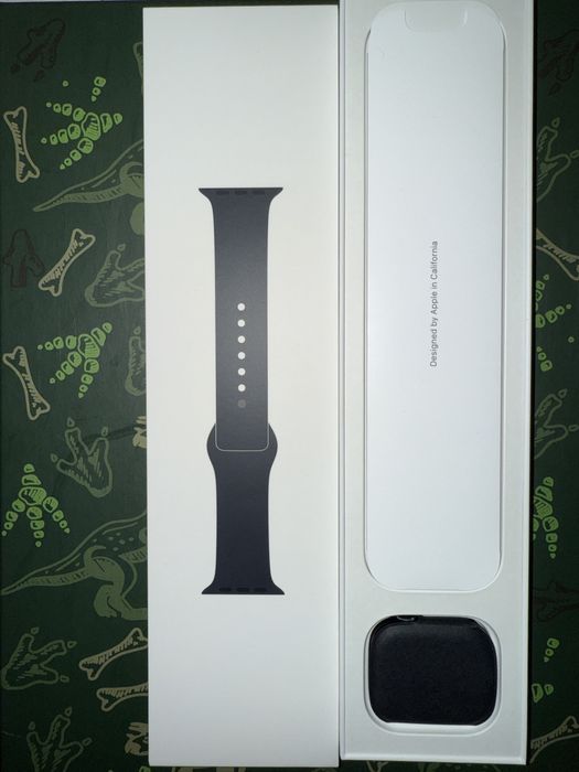 Vand Apple Watch seria 7 45 mm