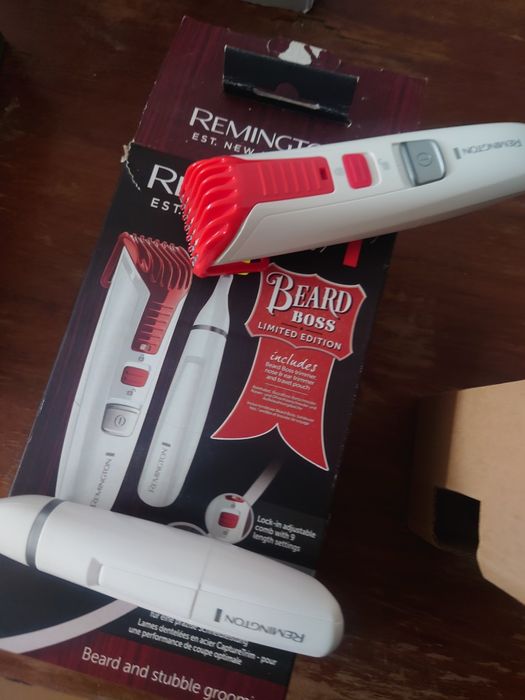 Комплект тример Remington за брада и коса