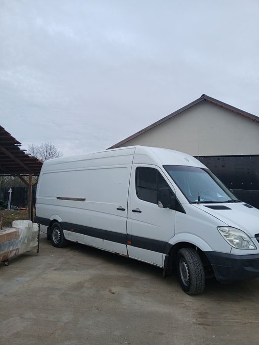 vând mercedes sprinter
