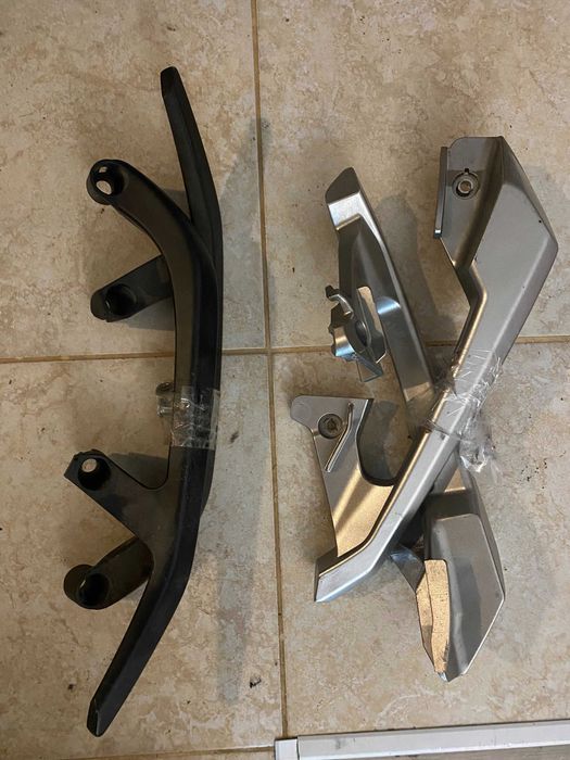 Комплект държачи / стойки за Honda CB600F Hornet 2007–2011 (PC41)