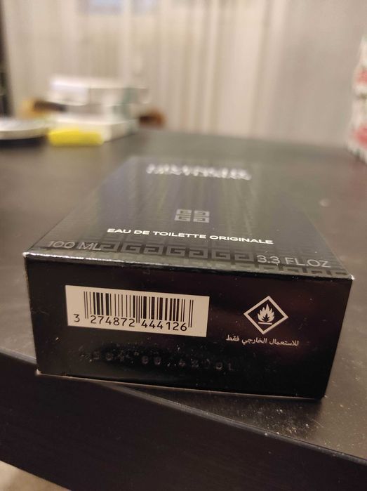 Vând Givenchy Gentleman Original "1974"