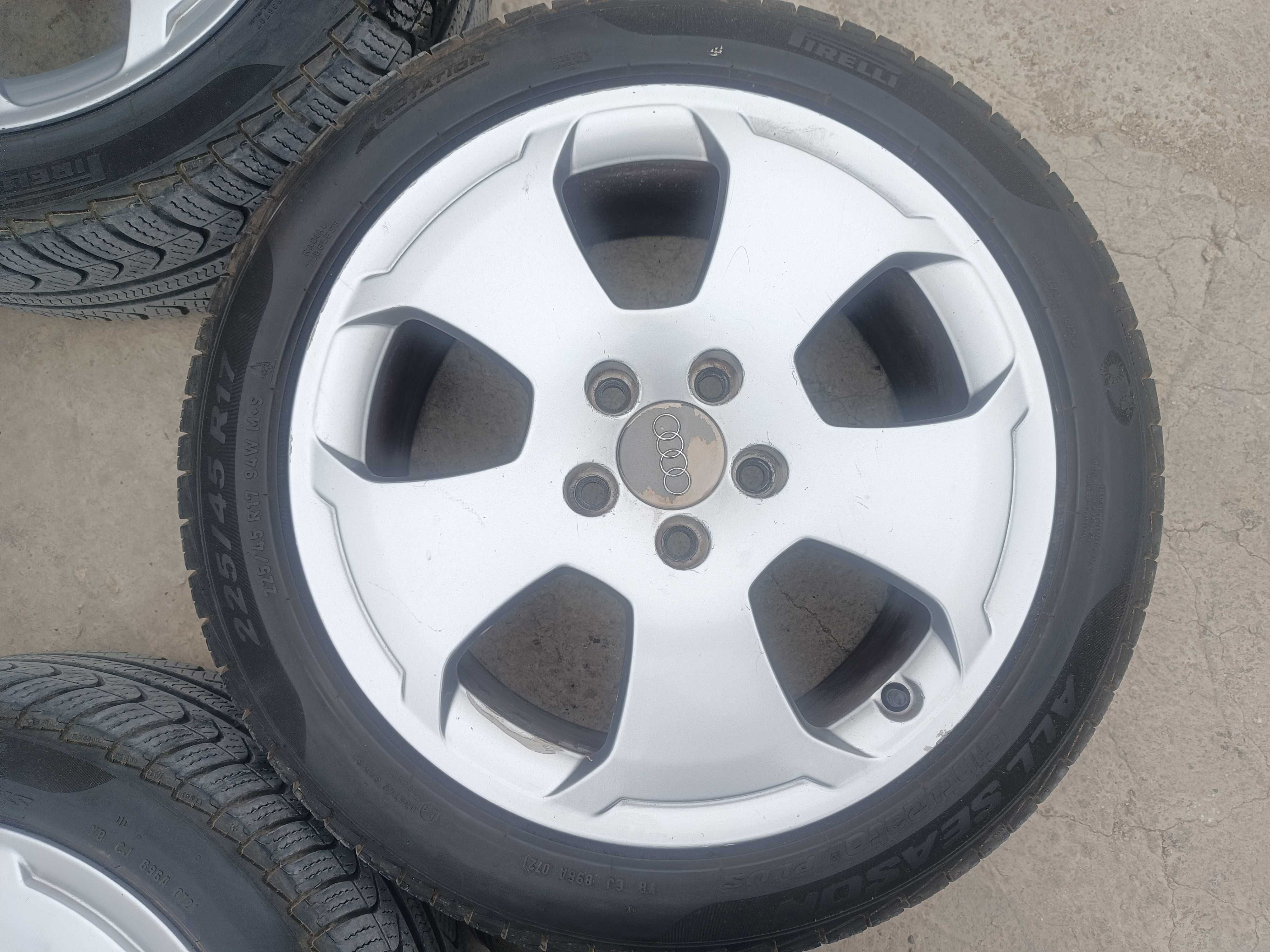 Джанти с гуми 17 цола 5х112 ЕТ56 за Ауди, VW. Шкода, Сеат - 8P0601025C