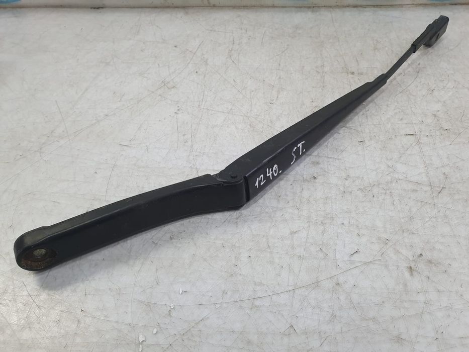 Brat stergator parbriz stanga Volkswagen Passat B6 (2005 - 2010)BLR