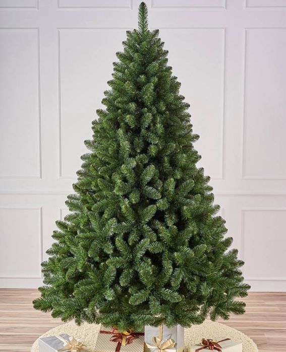 Искуственная елка,снежная елка,гирлянды