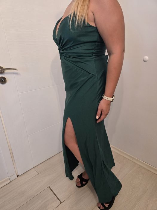 Тъмнозелена официална дълга рокля