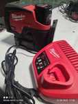 Laser Milwaukee m12cllp,