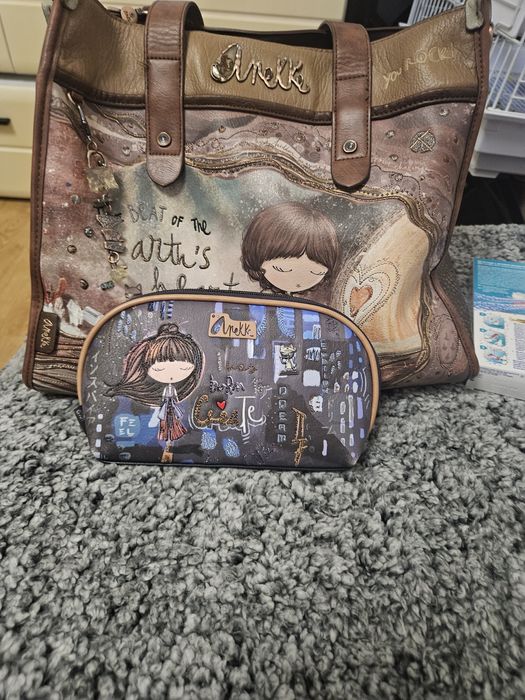 Галяма чанта със протмоне