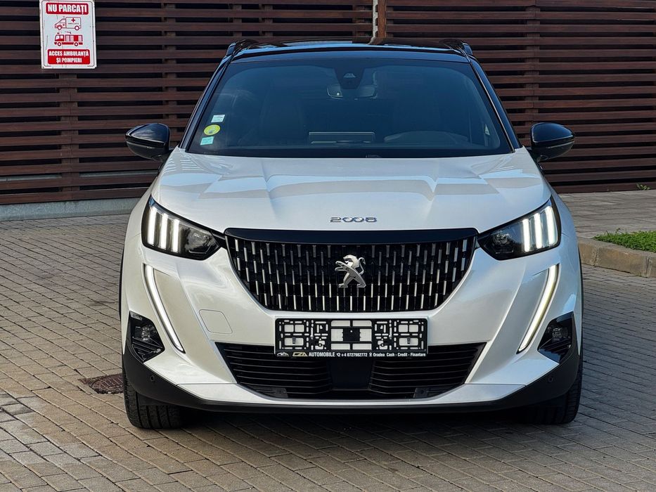 Peugeot 2008 1.5HDi GT 130 cp Full Extra Panoramic Led Navi Încălzire SCAUNE