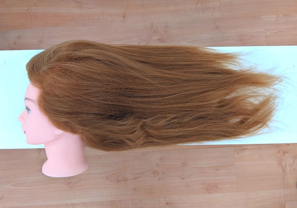 Фризьорска тренировъчна глава с ЕСТЕСТВЕНА коса 60см +стойка +аксесоар