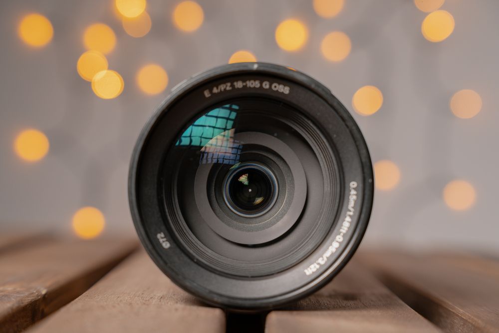Sony A6600 +18-105F4 + Vitrox 23mm F1.4