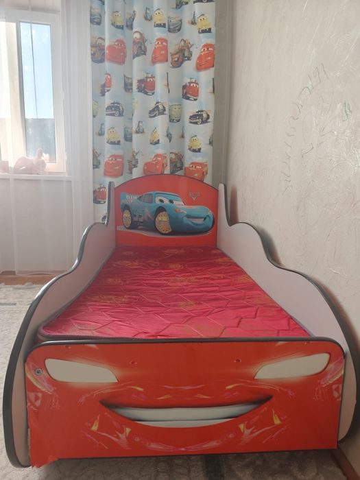 Продаётся детскии кровать