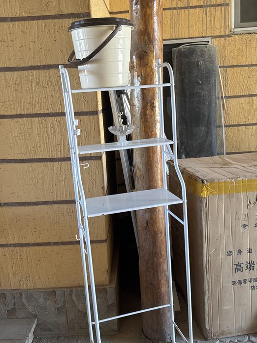 Полка для туалета