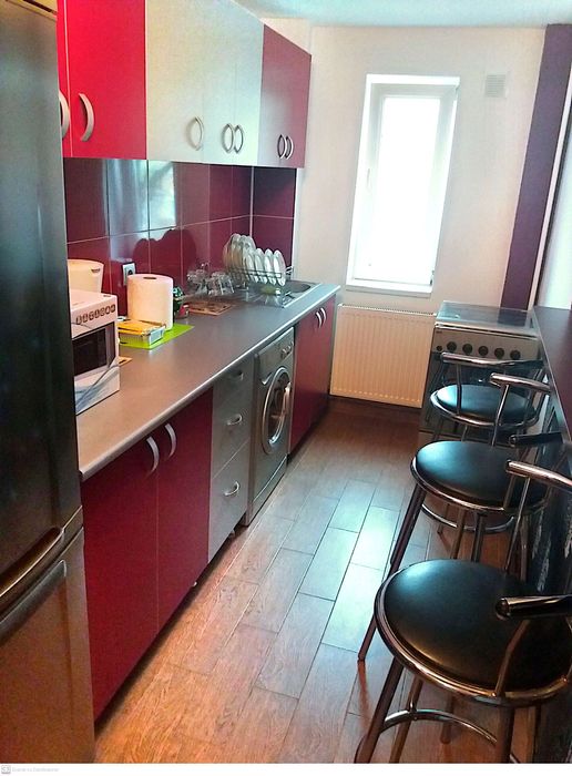 Închiriez apartament 2 camere