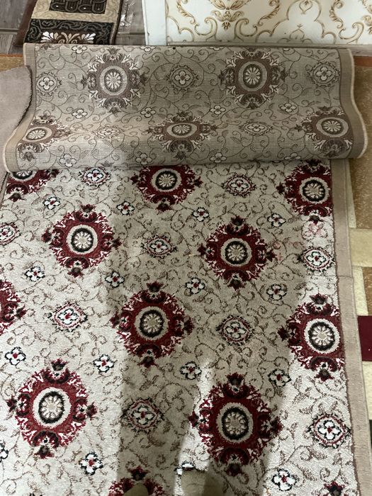 Darojka sotiladi sfatli qalin