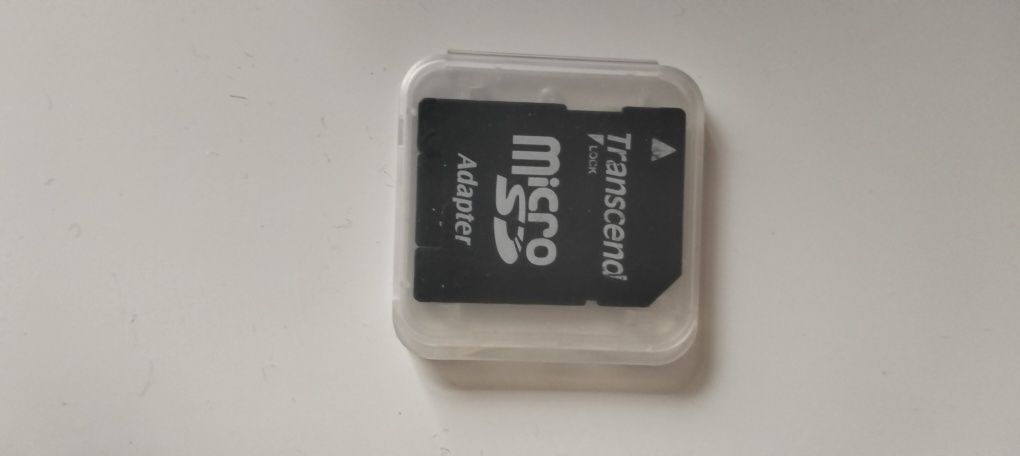 SD карта на 32 гигабайта в комплекте Адаптер для ноутбуков/компьютеров