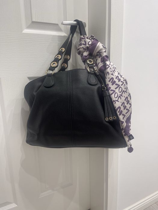 Geanta -poseta Liu Jo originala , esarfa Liu Jo cadou