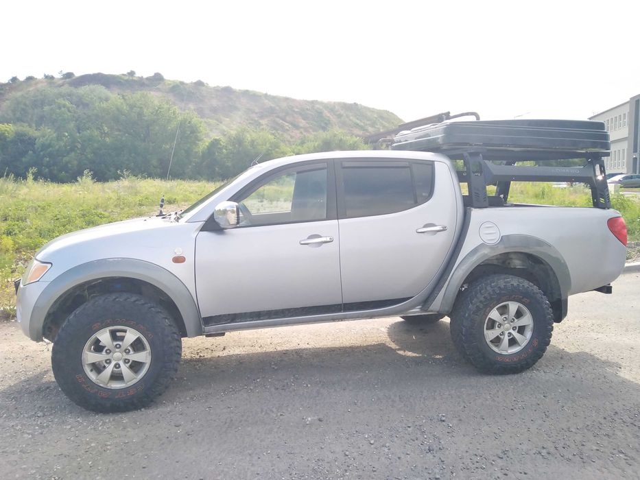 Mitsubishi L200 overlanding variante