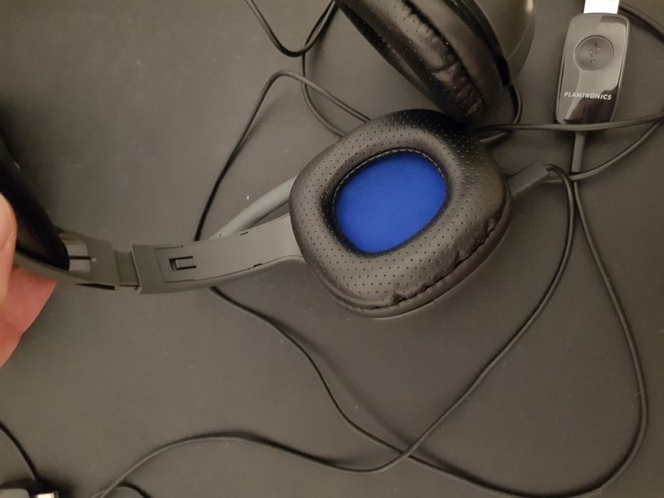 Casti Plantronics 655