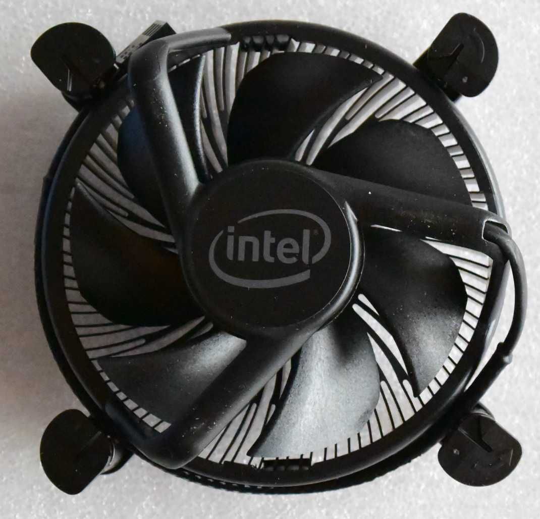 Стоков вентилатор/охладител Intel cooler LGA 1200