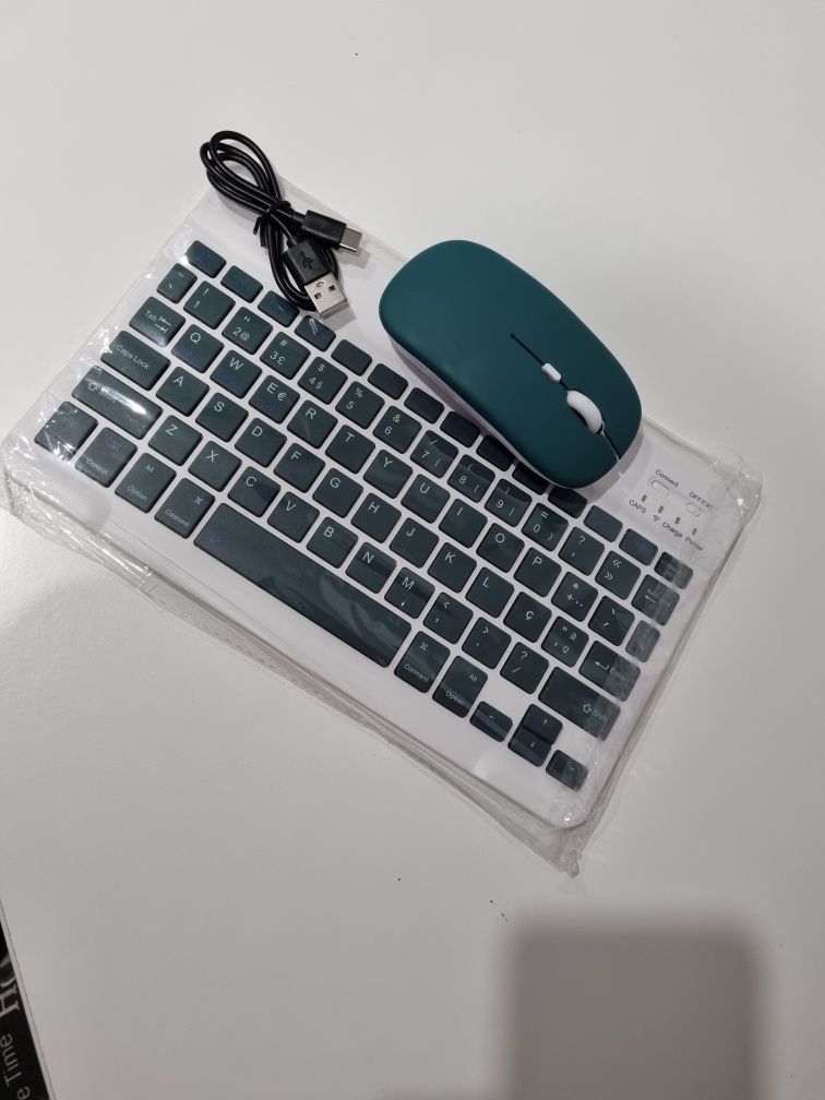 Kit tastatura și mouse Bluetooth