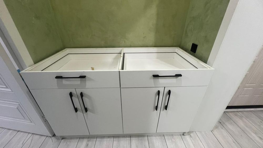 Шкаф для прихожий