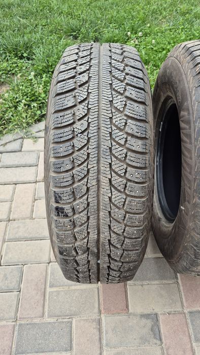 Продам зимние шины