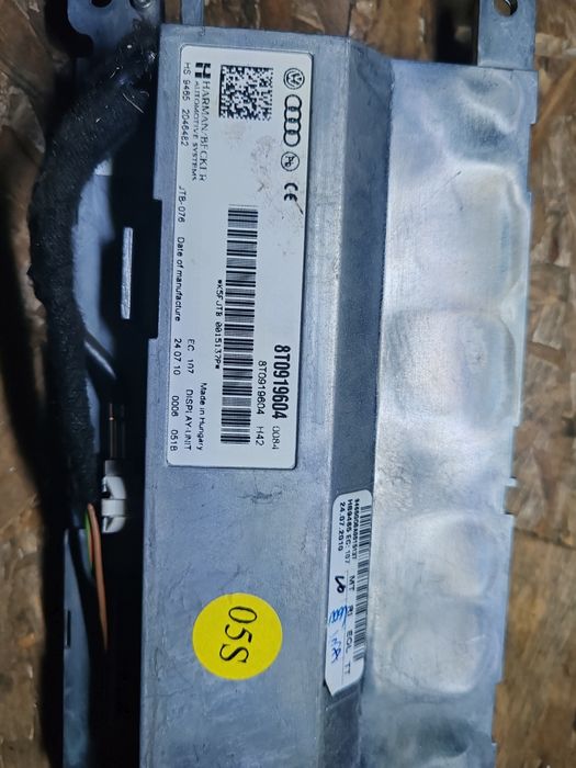 Display navigație audi A4 b8 250lei