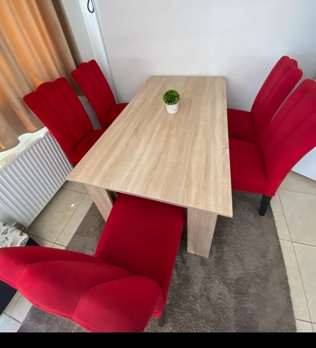 Masa plus scaune