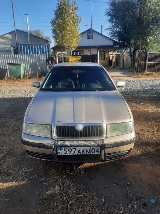 Срочно продам шкоду октавию