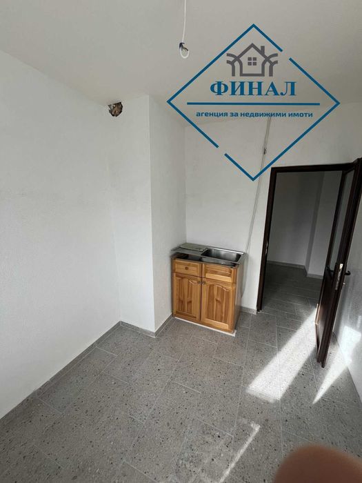 Продава се Едностаен апартамент в Шумен, Болницата - 42 кв.м за 1931 €/кв.м - Снимка #3