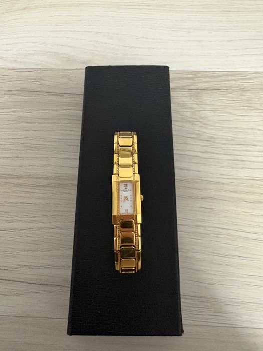 Часовник Appella 1943