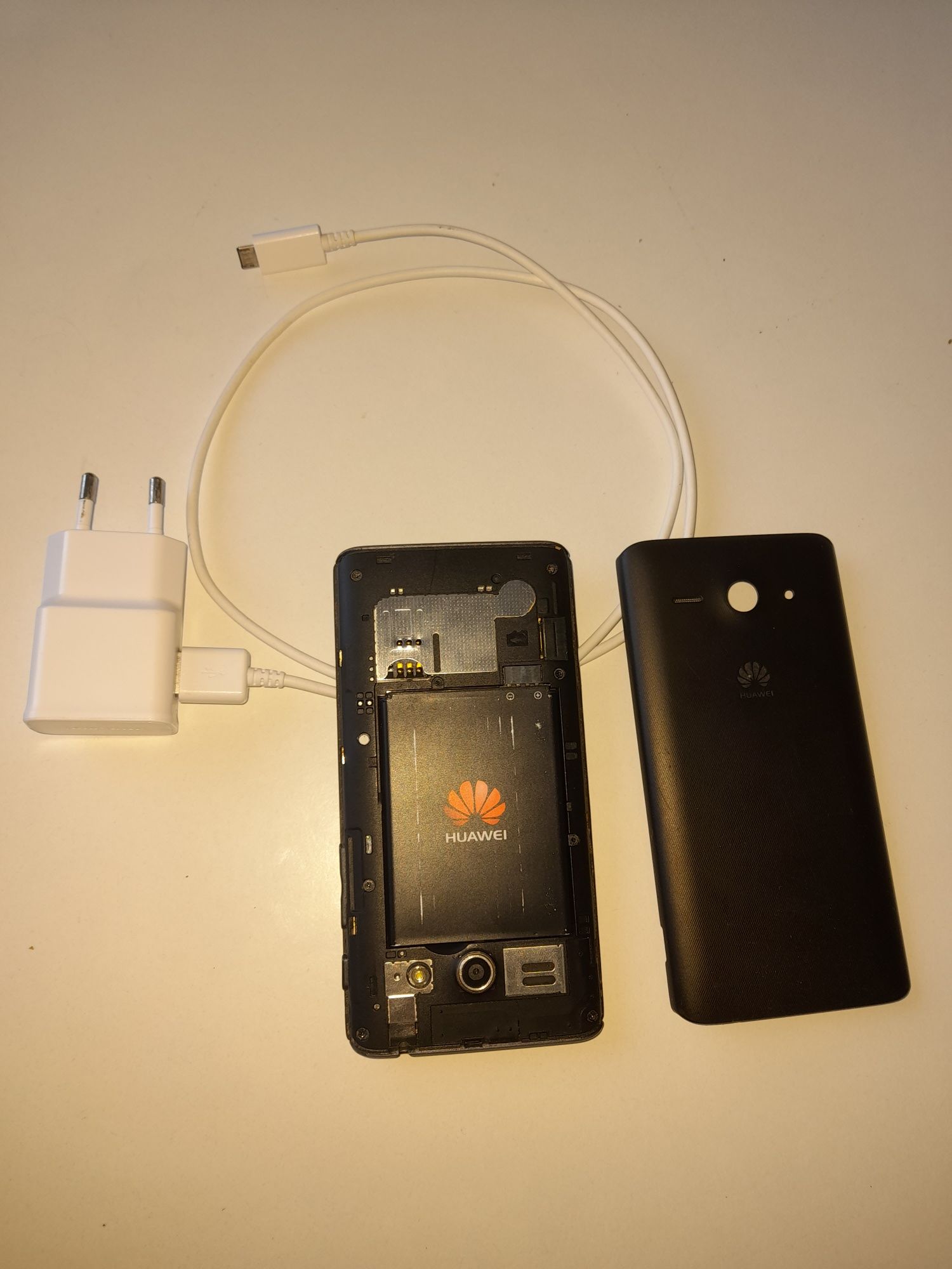 Telefon Huawei Ascend Y530