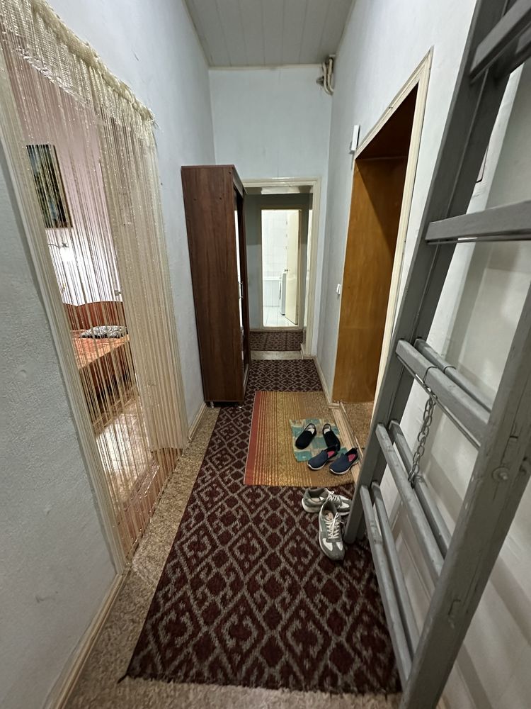 Парк Бобура, мебель и техника