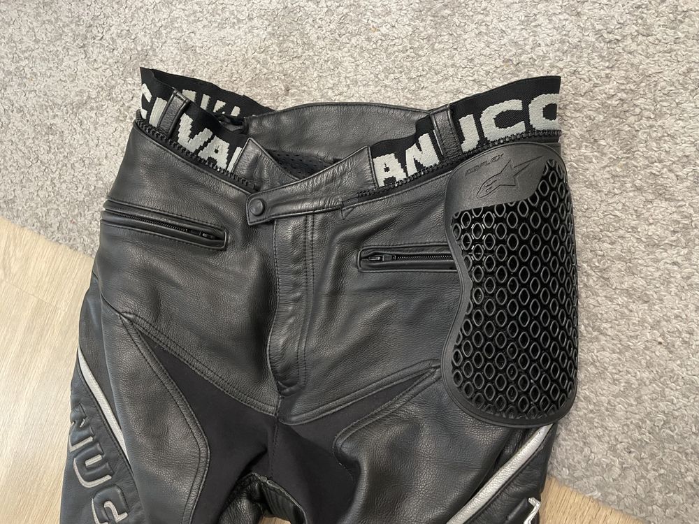 Pantaloni moto piele VANUCCI marime 50