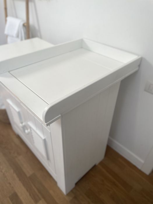 Comoda infasat Fleximo Pinio - model Marsylia + cadou