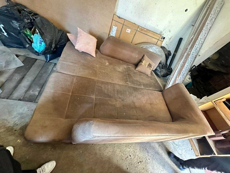 Холна гарнитура ъгъл