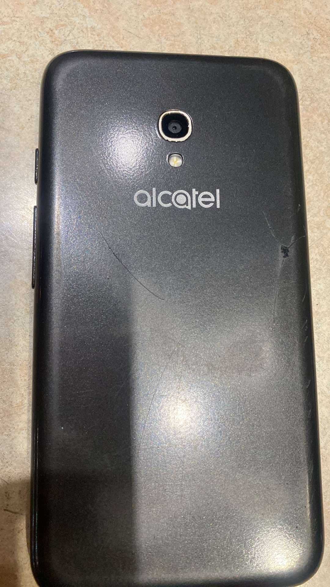 Продавам 3 телефона Samsung и Alcatel на цена от 20 лв за брой!