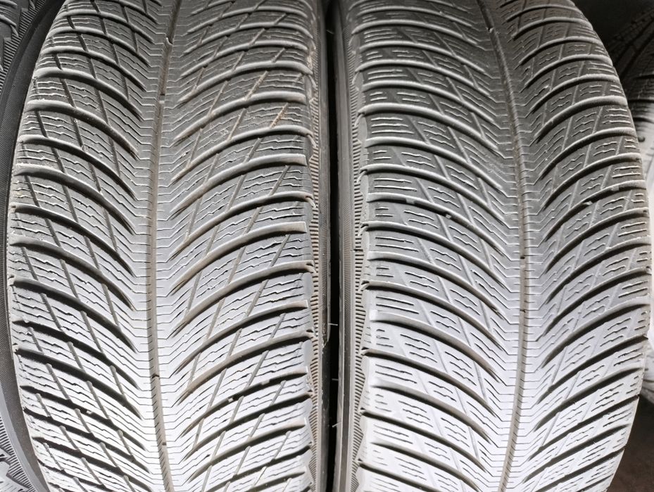 Anvelope de iarnă 235 60 18 Michelin